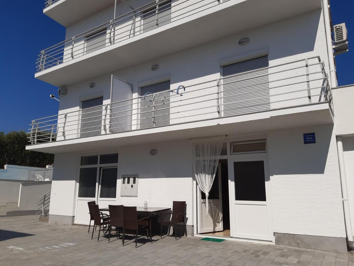 Apartmani Frano Vodice Eksteriør bilde