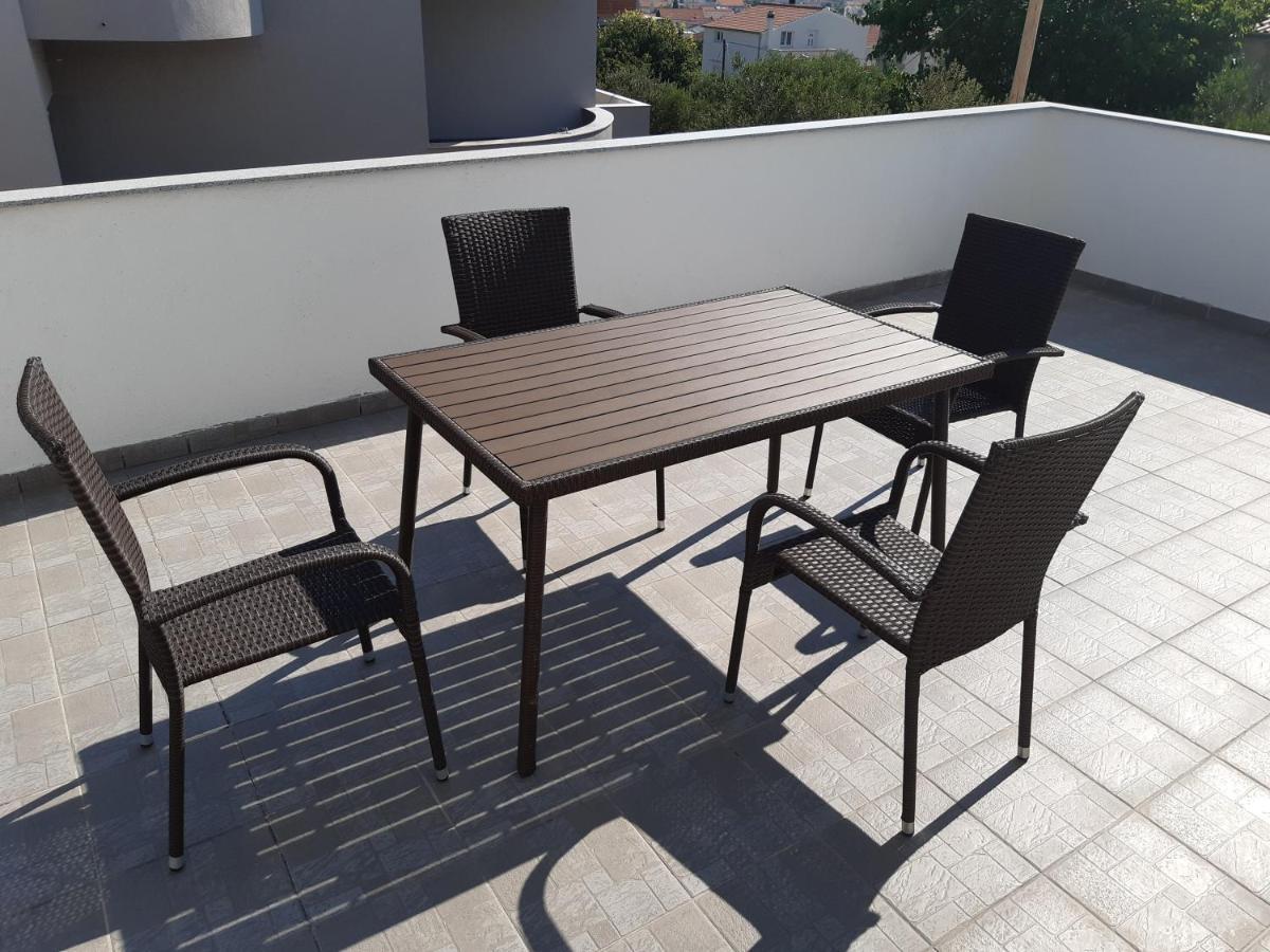 Apartmani Frano Vodice Eksteriør bilde