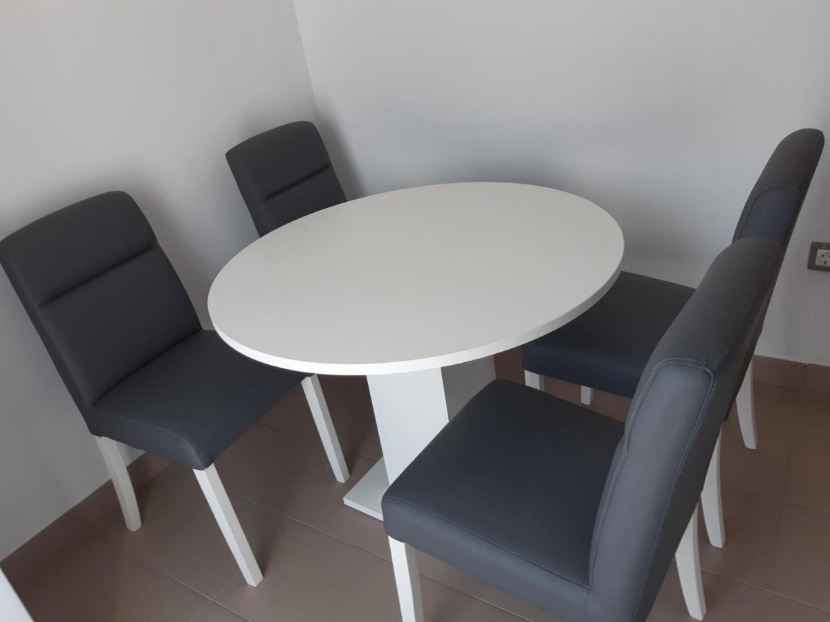 Apartmani Frano Vodice Eksteriør bilde
