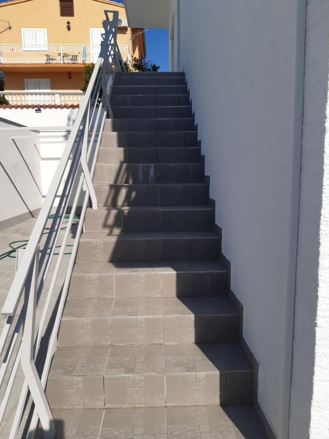 Apartmani Frano Vodice Eksteriør bilde